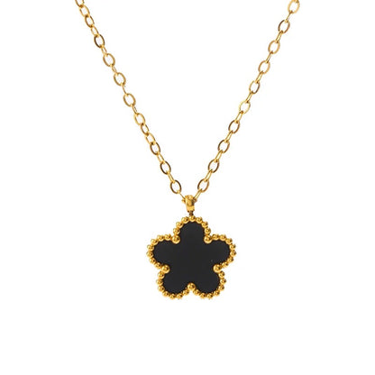 Clover 5 leaf necklace